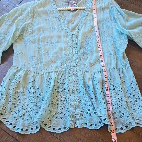 Johnny Was Ingrid Reveka Blouse - Picture 8 of 10